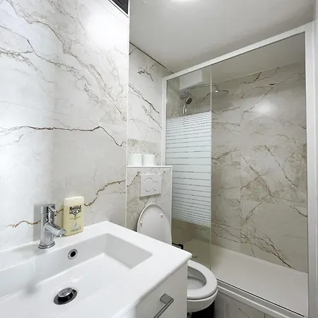 13 - Faubourg Bail Mobilite Parijs